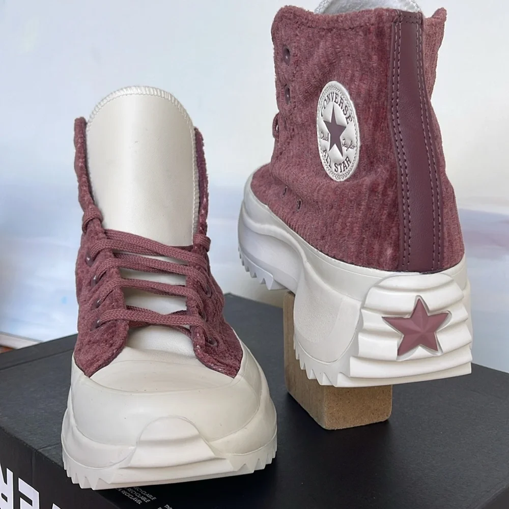 Converse WMNS А03252С CTAS RUN STAR HIKE HI DARK WINE/SADDLE/EGRET Sneakers